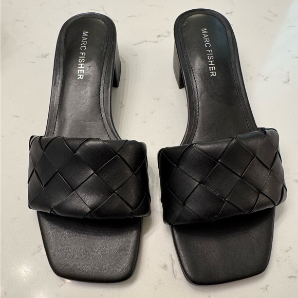 Marc Fisher Black Woven Slide Sandals Size 6.5 - Picture 1 of 7